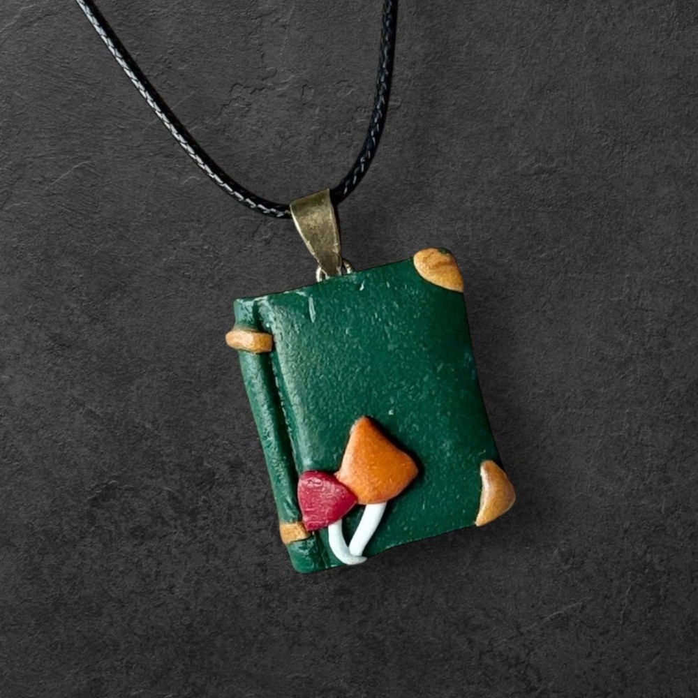 🍁Handmade Fairy Book Pendant Necklace